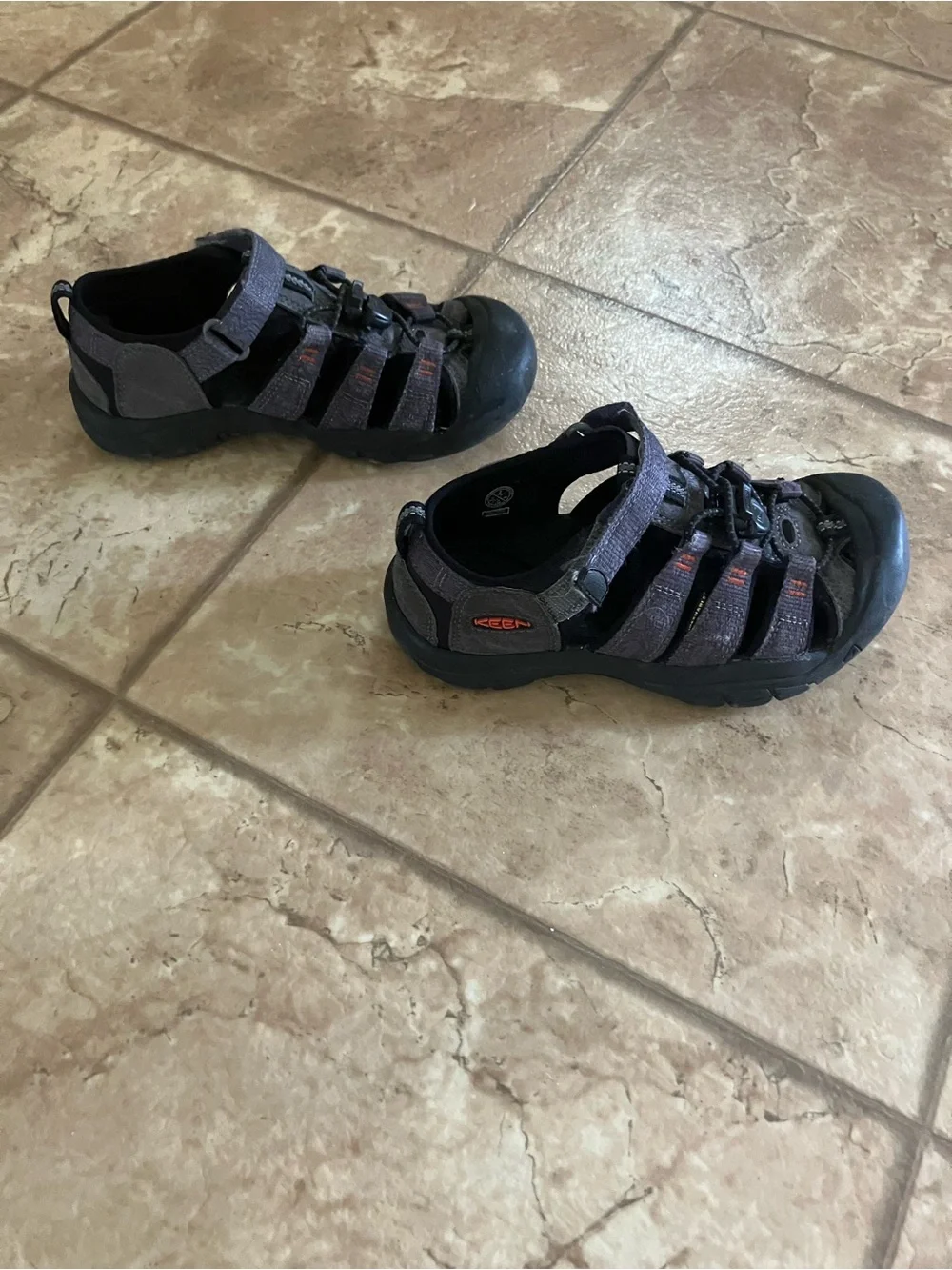 Keen Kids Steel Grey & Black Closed-Toe Sport Sandals
